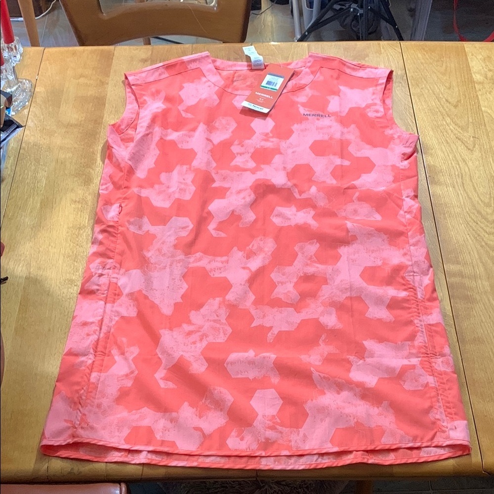 Merrell NWT Hydro dress in Goldfish